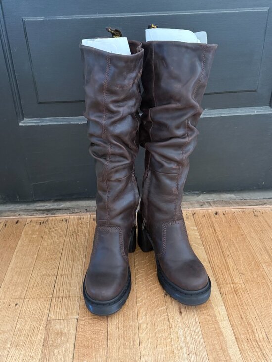 Dr. Martens Kasey Kinsley Leather Knee High Heeled Boots Size 7 - Picture 2 of 10